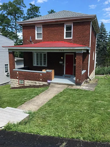702 Fairview Ave Photo 1