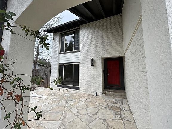 2nd image of 9010 Quail Creek Dr
