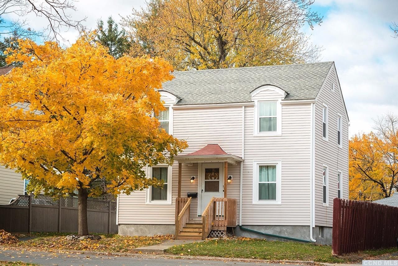 30 Janis St, Hudson, NY 12534 Zillow