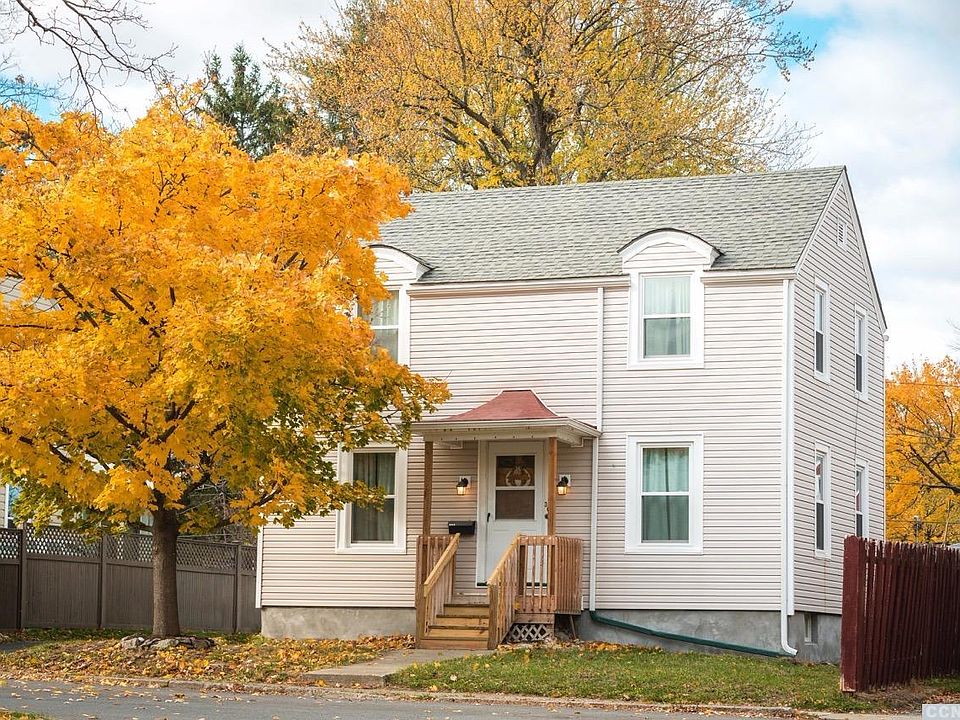 1st image of 30 Janis St