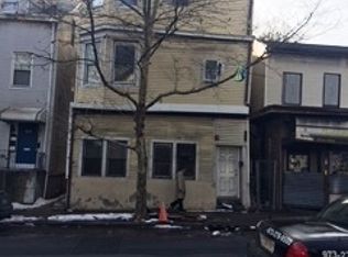 213 W Broadway, Paterson, NJ 07522