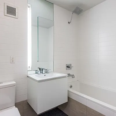 Rented by Nooklyn NYC LLC | media 6