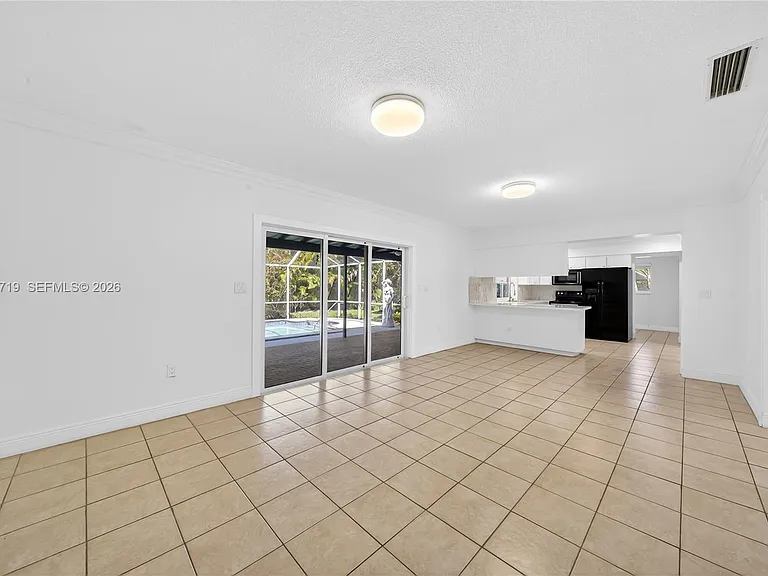 10142 SW 79th Ave — Photo 34