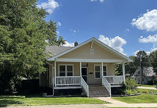 1st image of 217 SE 1st Ave