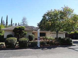 440 La Prenda Rd, Los Altos, CA 94024