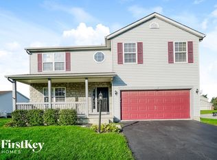 185 Isaac Tharp St, Pataskala, OH 43062