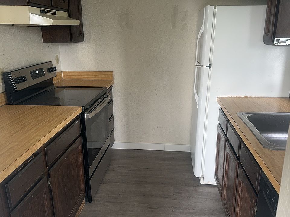 1st image of 530 Mill Ave S #1