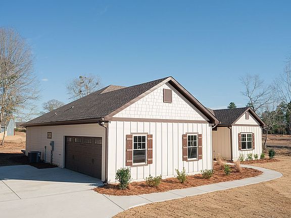 2nd image of 76 Lee Road 2161
