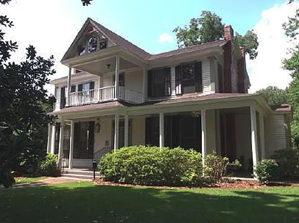 304 W Green St, Marion, AL 36756