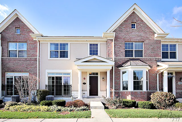 2117 Apple Hill Ln photo 1