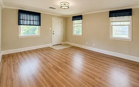 1 bed, 1.0 bath, 730 sqft, $1,300 — Photo 4
