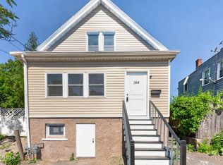 144 S Hawk St, Albany, NY 12202