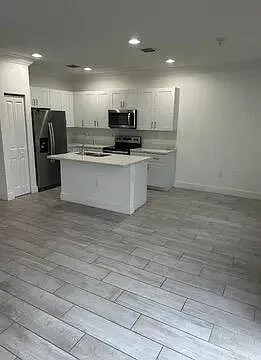3016 King Palm Way — Photo 11