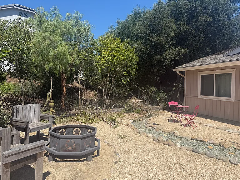 1695 Overdel Ln — Photo 30