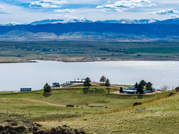 284 Lake Desmet Rd, Buffalo, WY 82834