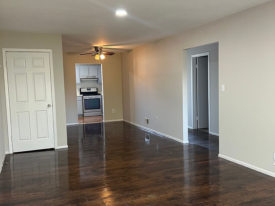 Open Floor Plan - Living and Dining