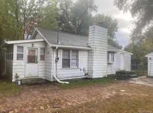 4127 Coggins Ave, Flint, MI 48506