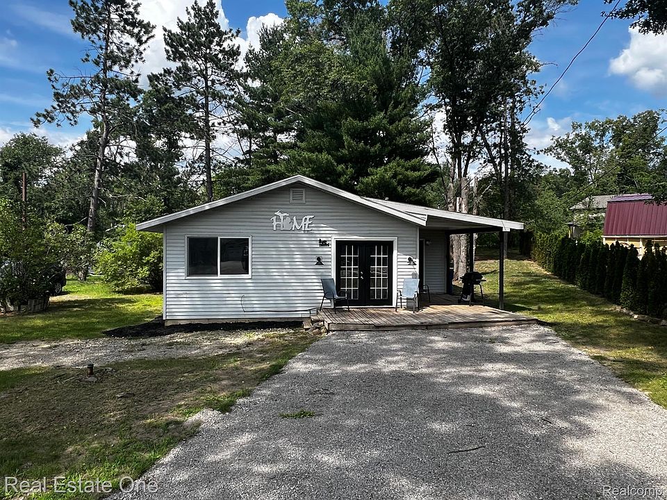 1st image of 1623 N Ogemaw Trl