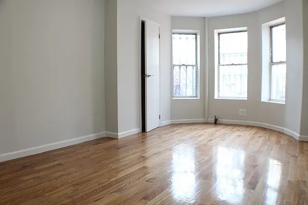 Rented by Compass | media 6