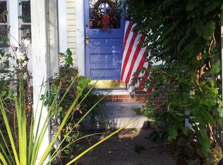 18647 10b Rd, Plymouth, IN 46563