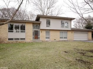 1815 Elm Ct, Dundee, IL 60118