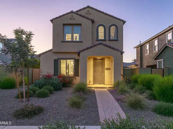 1943 W LARIAT Lane, Phoenix, AZ 85085