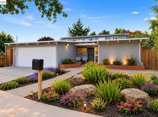 554 Beechmont Ln, Hayward, CA 94544