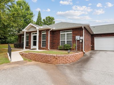 4297 Skyline Vw, Oakwood, GA, 30566