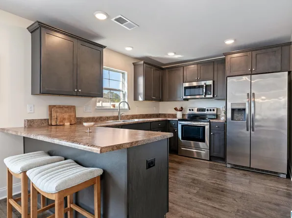 137 Revolutionary Way, Montevallo, AL 35115