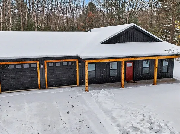 9073 W Colby Rd, Greenville, MI 48838