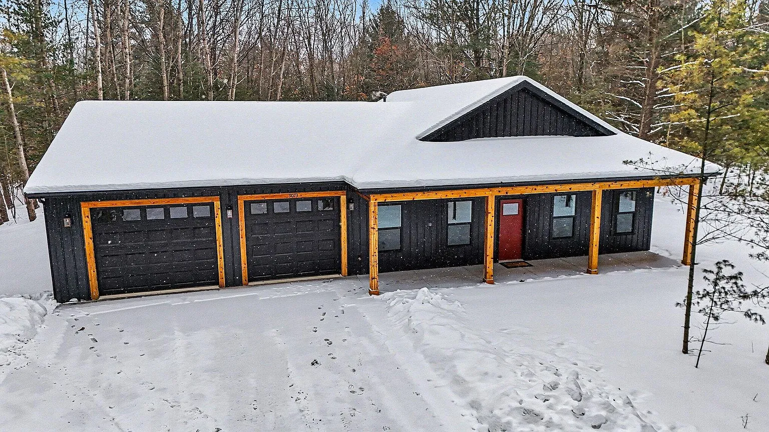 9073 W Colby Rd photo 1