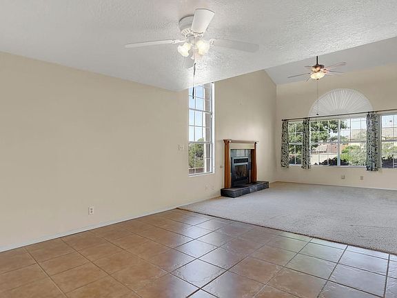 Living_Room-Dining_Room_2