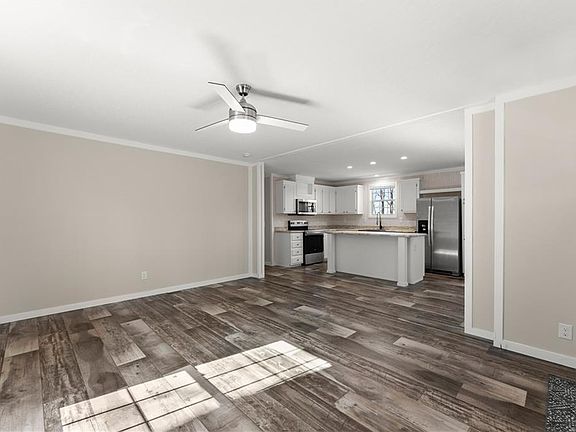 4th image of 2410 Bolman Rd