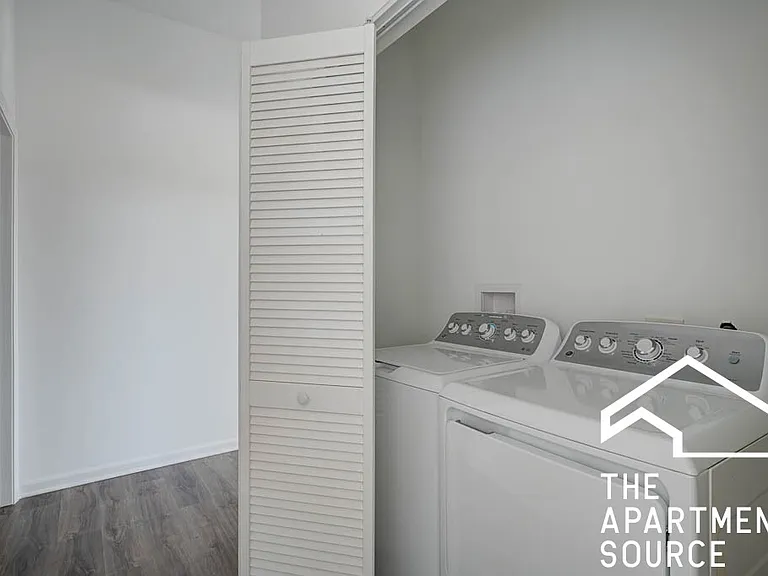 2540 S Wabash Ave #506 — Photo 7