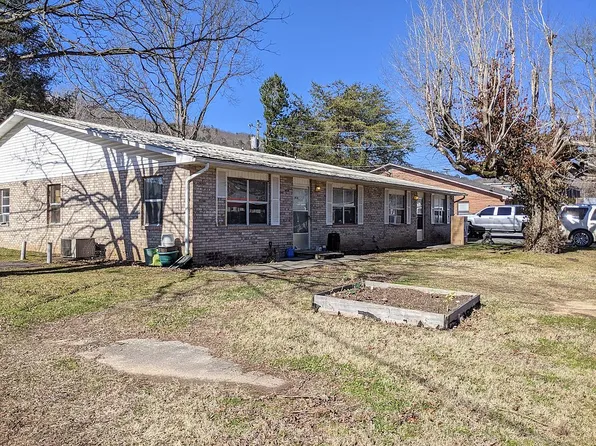 401 Elm St, Jasper, TN 37347