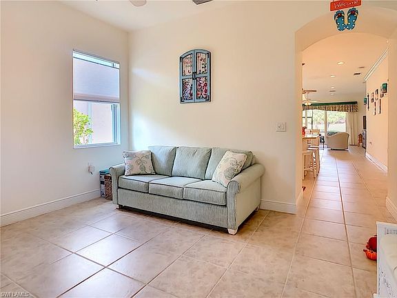 4th image of 10390 Materita Dr