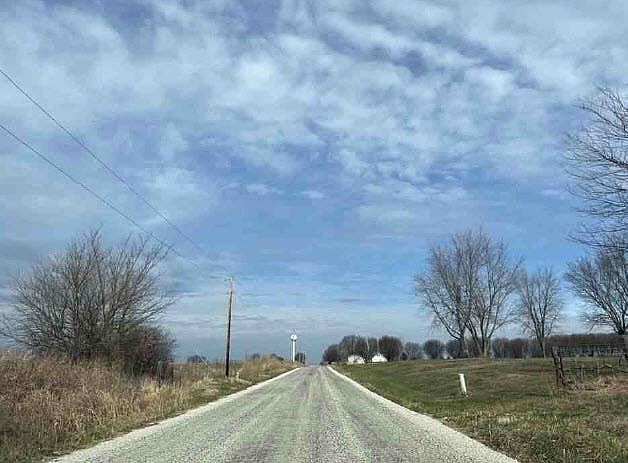 2nd image of 383 5001st Rd