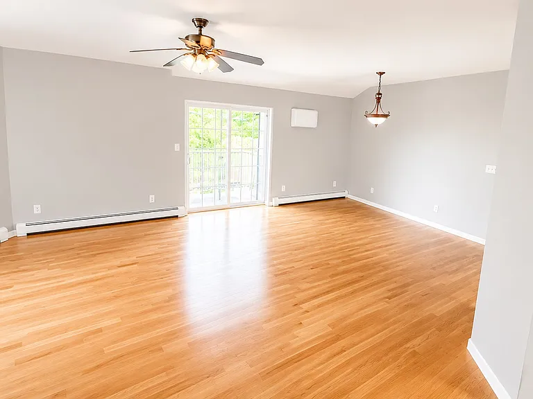 242 Prentiss Ave #2 — Photo 2