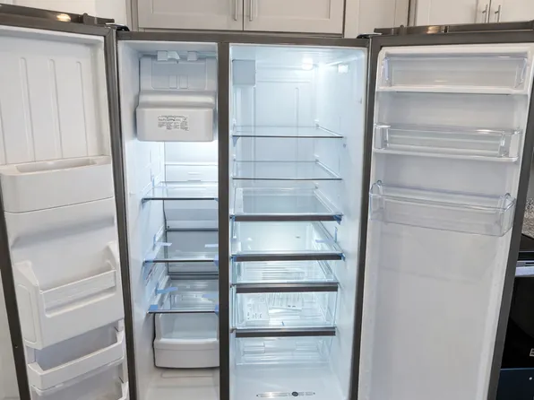 96 Beaumont Dr, Hinesville, GA