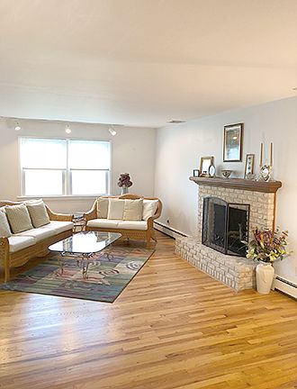 2nd image of 75 Birchbrook Dr