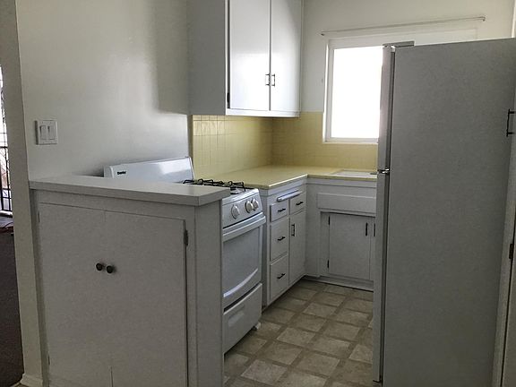 kitchen oven refrigerator
