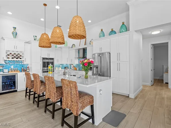 102 NW 38th Pl, Cape Coral, FL 33993