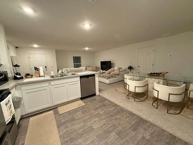 3941 SW Savona Blvd — Photo 11