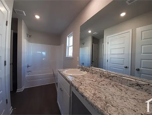 105 Domingues Ave — Photo 8