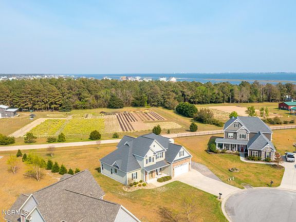 2nd image of 503 Buoy Ct