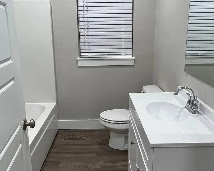 624 N 5th Ave — Photo 7