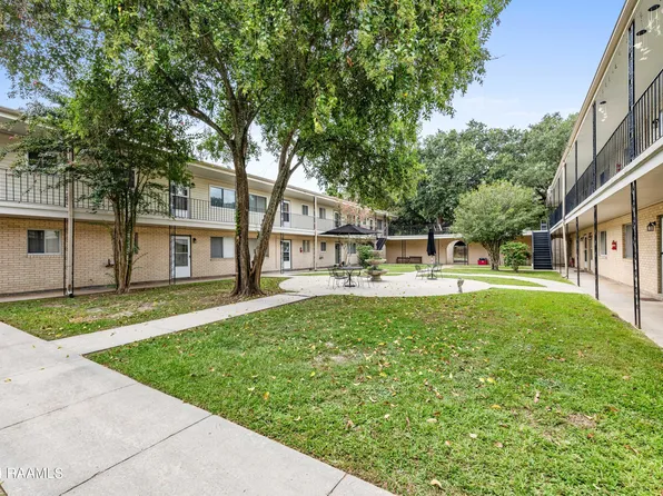 201 S College Rd APT 204, Lafayette, LA 70503