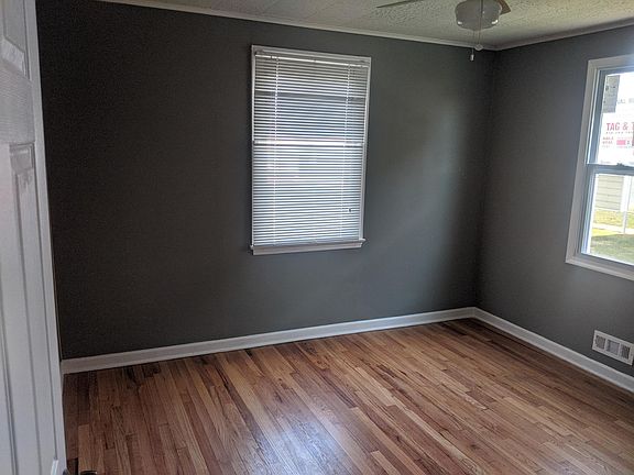 4th image of 7327 Holabird Ave