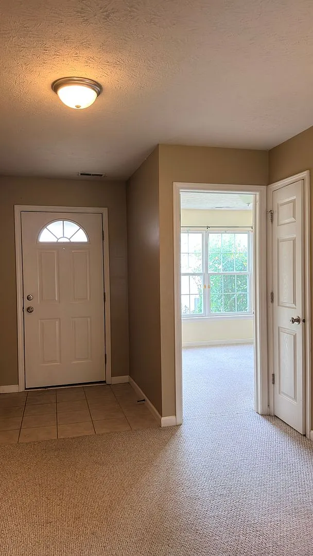 Spacious 3-Bedroom Ranch Near Purdue with Lawn Care, Snow Removal & Trash Included — Photo 2