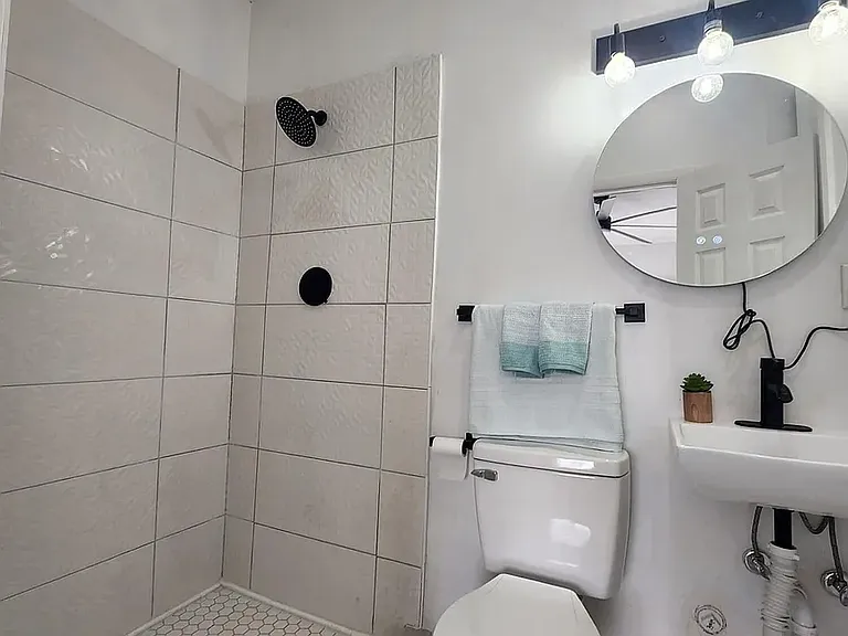 4305 Memphis Ave — Photo 11
